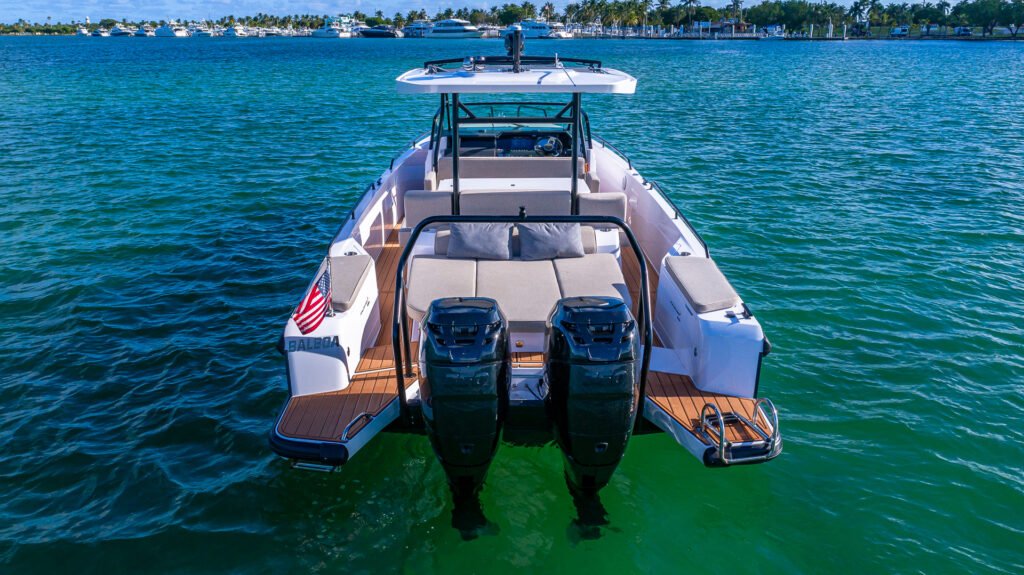 Axopar 38 Sun-Top – Luxury Day Charter in Miami