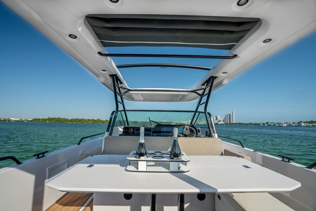 Axopar 38 Sun-Top – Luxury Day Charter in Miami