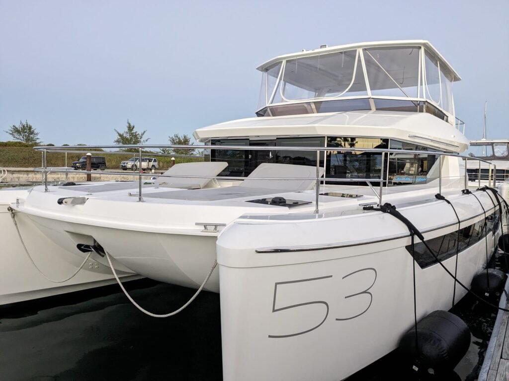 Leopard 53 – Luxury Power Catamaran Charter in Nassau photo 31