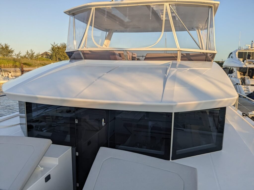 Leopard 53 – Luxury Power Catamaran Charter in Nassau photo 14