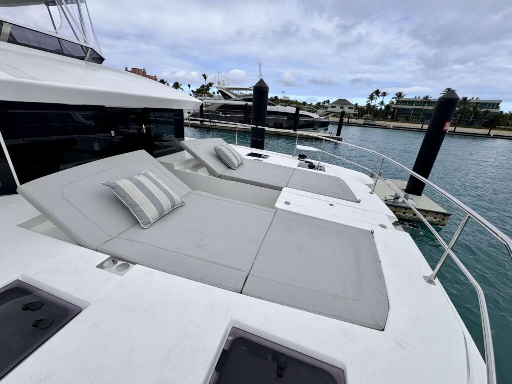Leopard 53 – Luxury Power Catamaran Charter in Nassau photo 49
