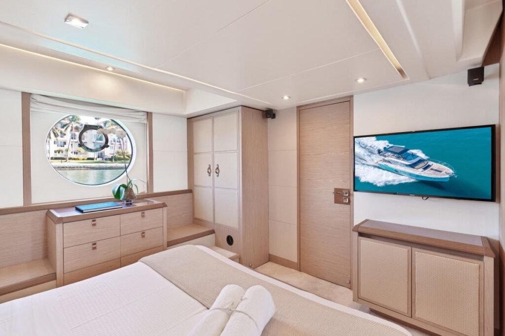 Beneteau MC6 – 62ft Luxury Yacht Charter in Miami photo 14