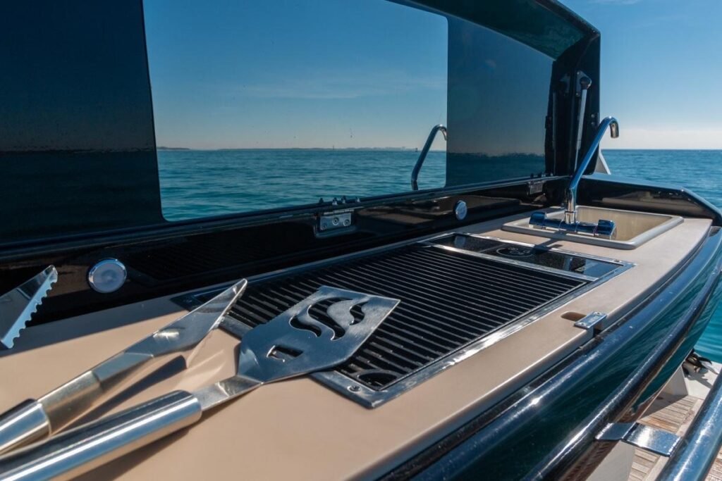Beneteau MC6 – 62ft Luxury Yacht Charter in Miami photo 37