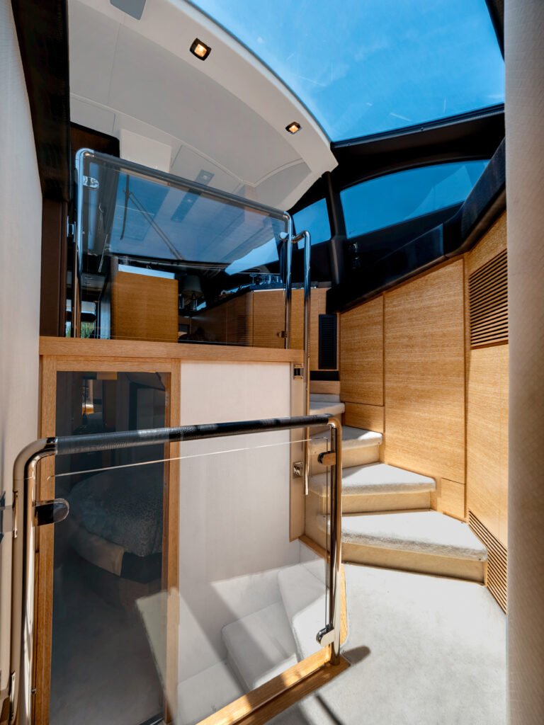 64ft Azimut Flybridge – Fort Lauderdale Luxury Charter photo 26