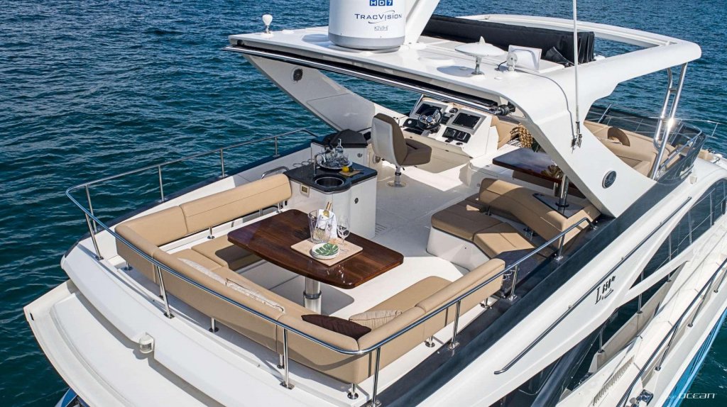 65ft Sea Ray – Bahamas Charter with Jet Ski & Seabobs photo 15