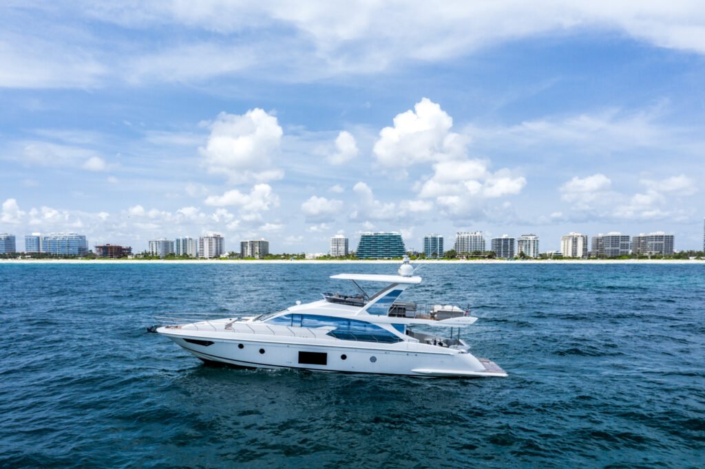 Azimut 68 – Luxury Yacht Charter in Miami photo 35