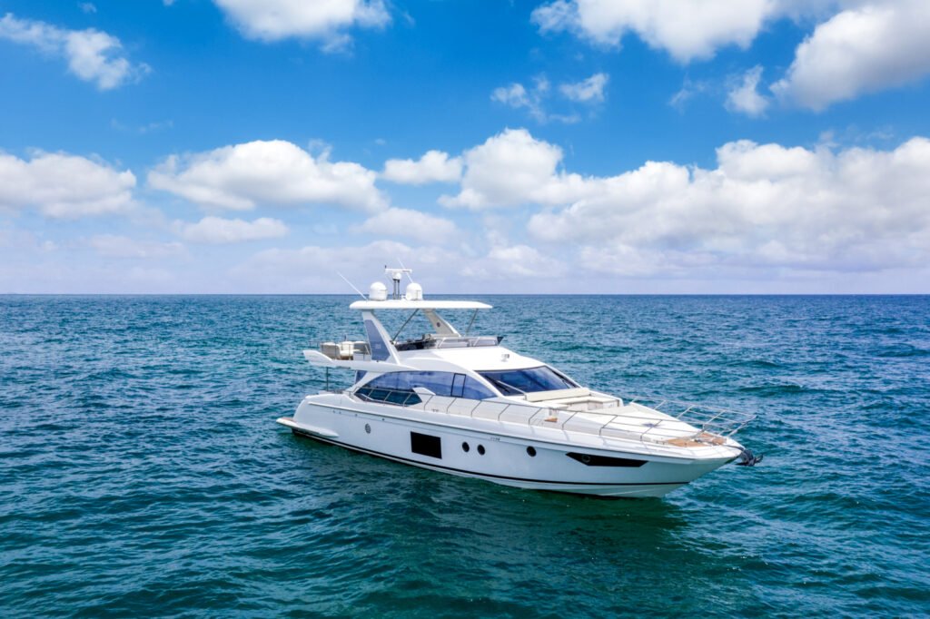 Azimut 68 – Luxury Yacht Charter in Miami photo 33