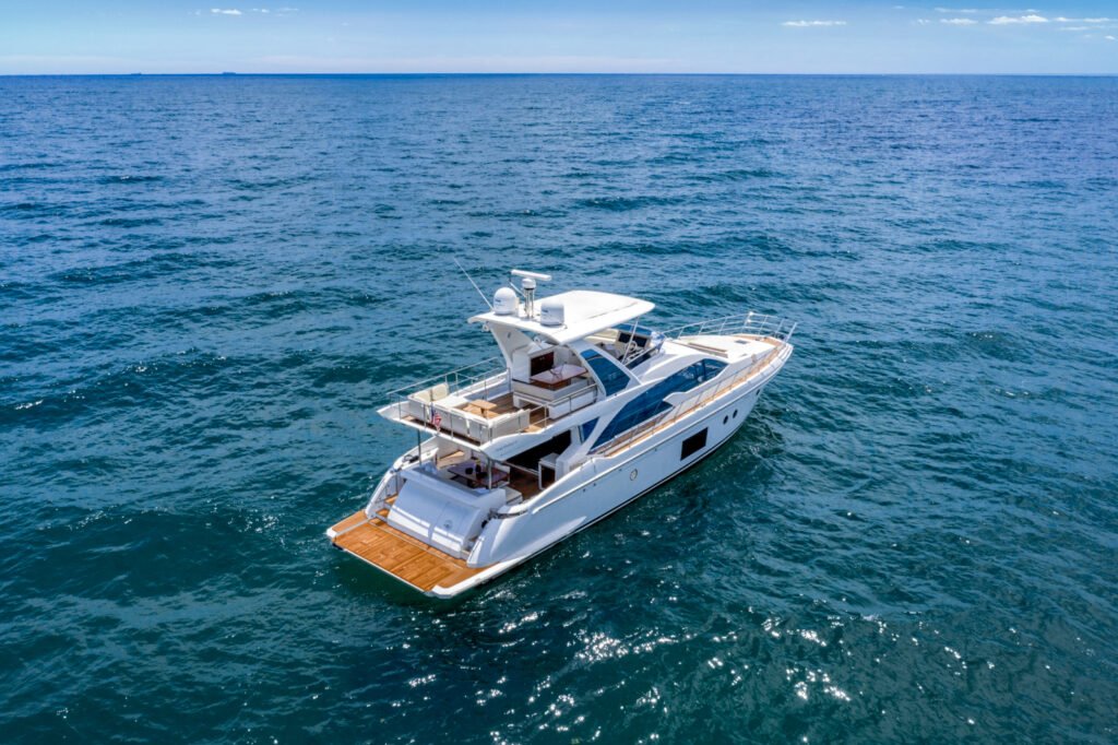 Azimut 68 – Luxury Yacht Charter in Miami photo 38