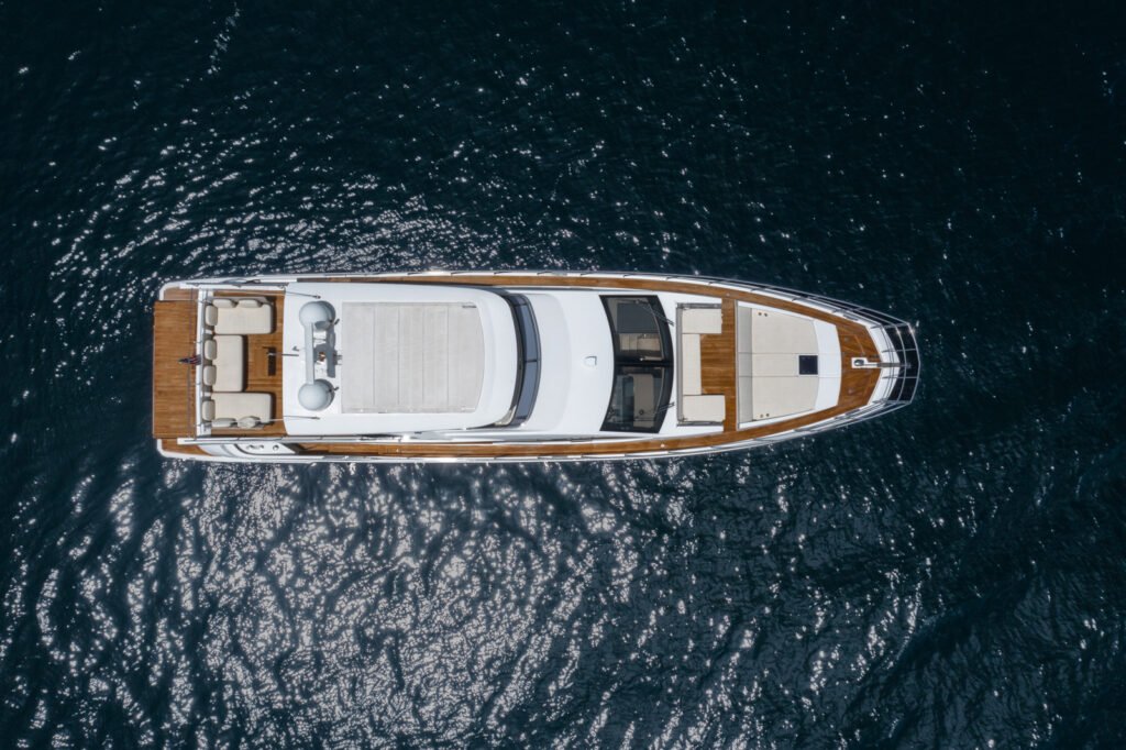 Azimut 68 – Luxury Yacht Charter in Miami photo 42
