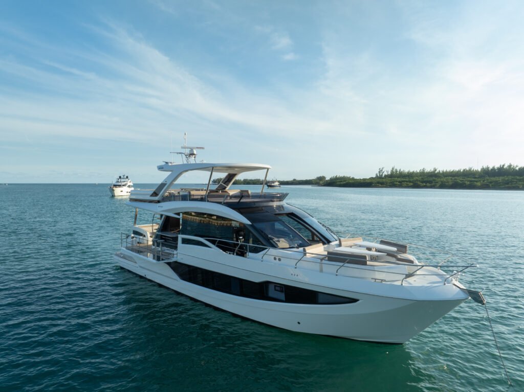 68ft Galeon Fly – Miami Day Charter