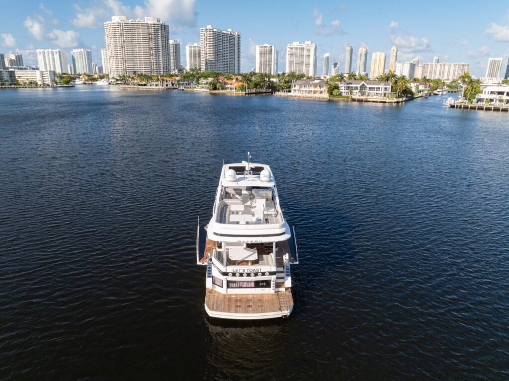 Galeon 640 Fly – Fort Lauderdale & Haulover Day Trips photo 3