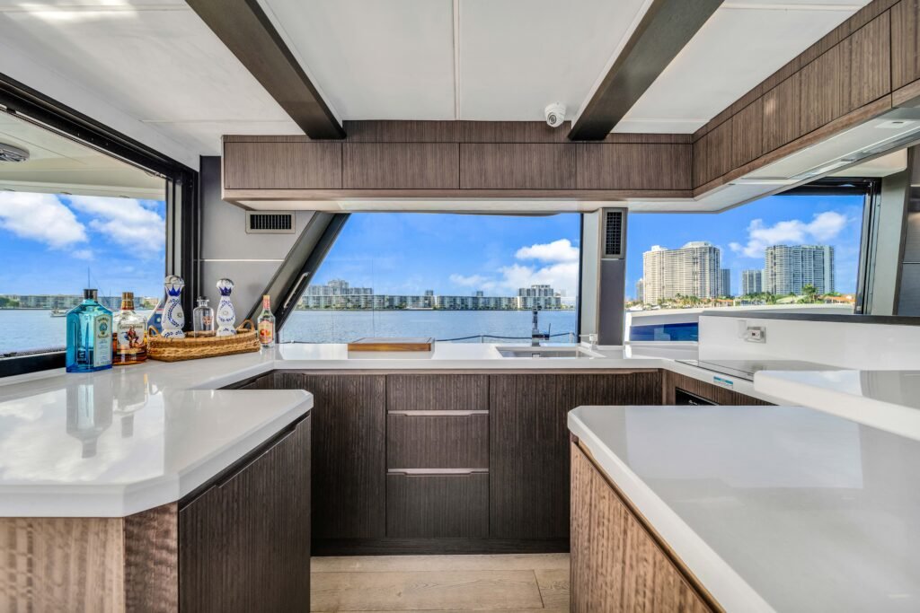 Galeon 640 Fly – Fort Lauderdale & Haulover Day Trips photo 31