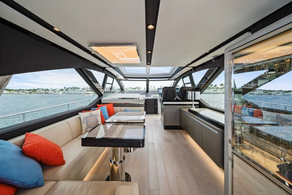 Azimut 72 S7 – Italian Luxury Charter in Miami photo 3
