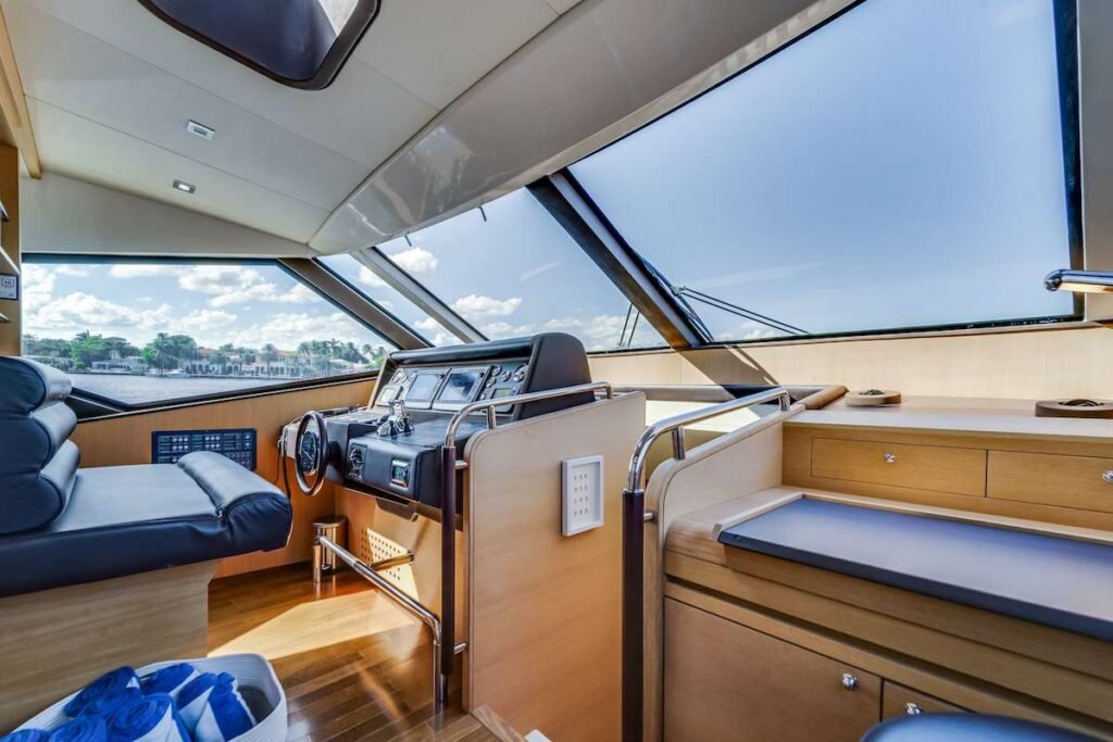 Aicon 75 – Miami Yacht with Full Toy Package