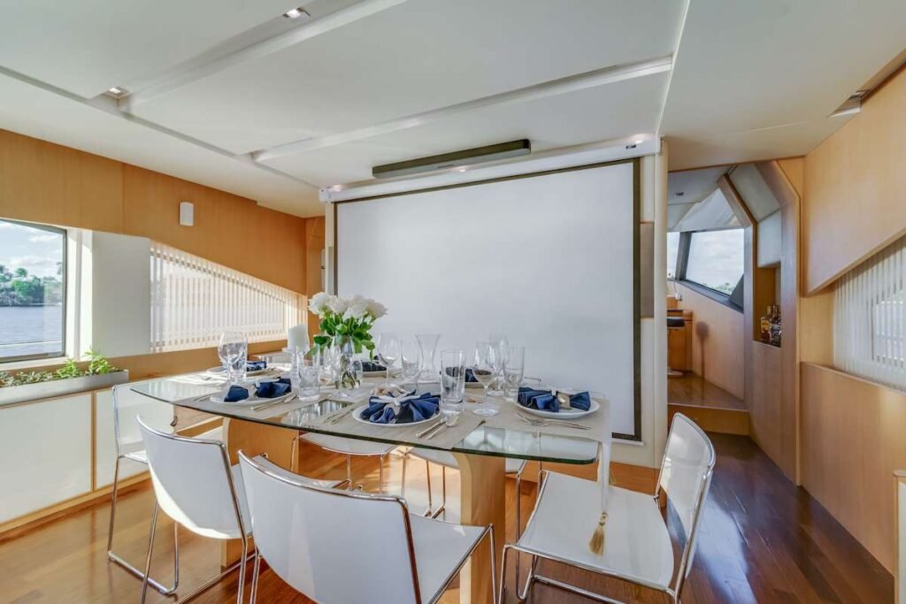 Aicon 75 – Miami Yacht with Full Toy Package