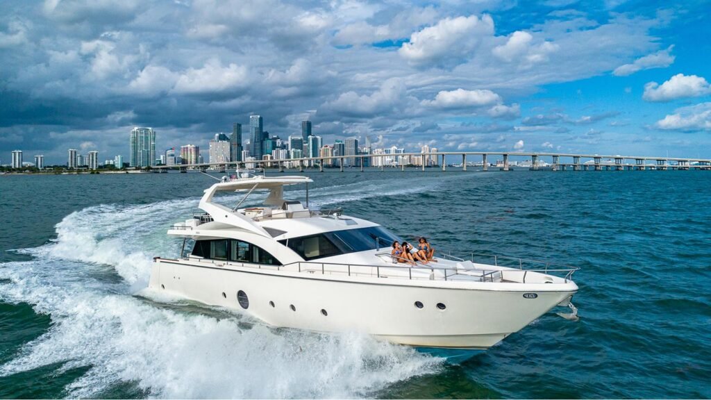 Aicon 75 – Miami Yacht with Full Toy Package