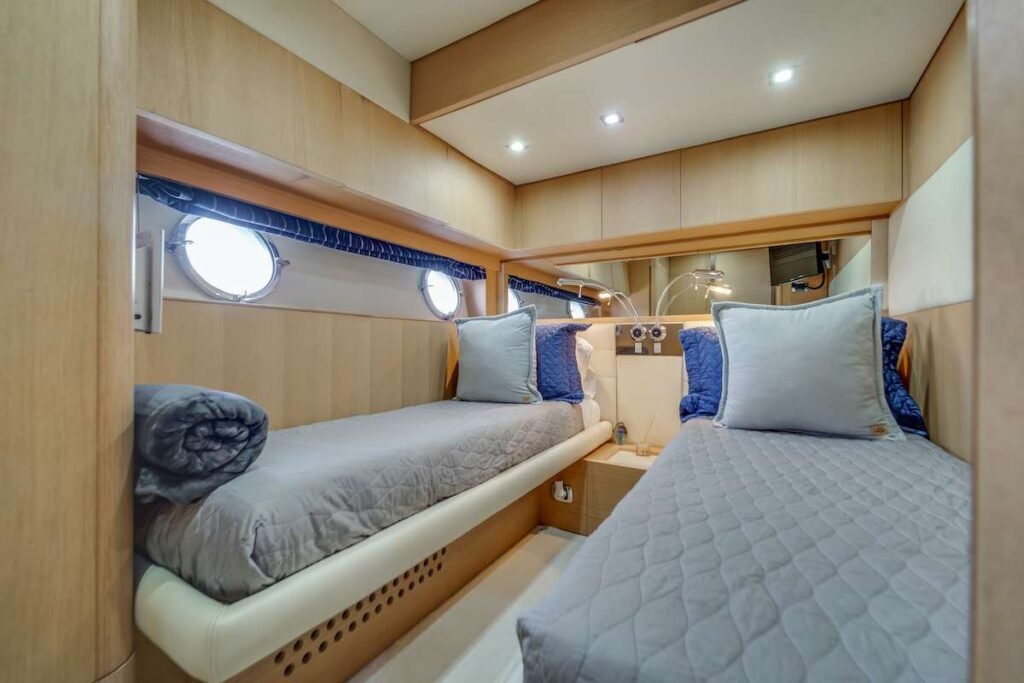 Aicon 75 – Miami Yacht with Full Toy Package