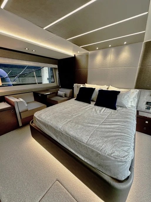 78ft Sunseeker 76 – Luxury Charter from Miami Beach photo 10