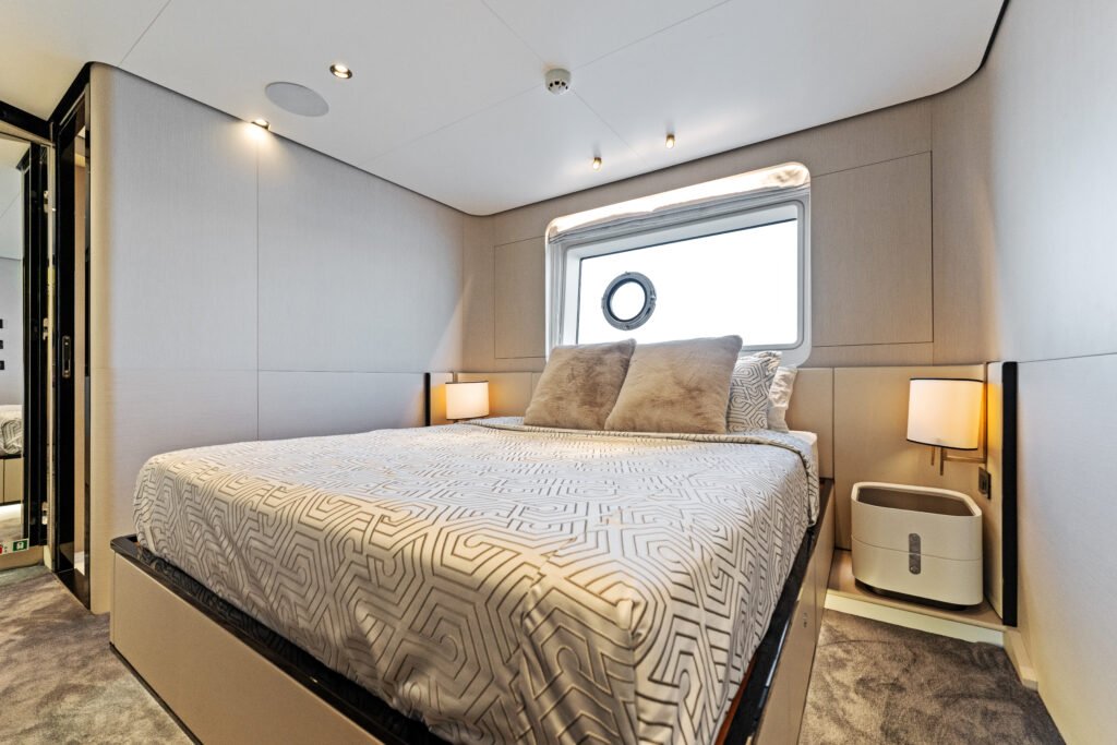 Azimut Grande 27M (88ft) – Luxury Charter with Water Toys photo 43