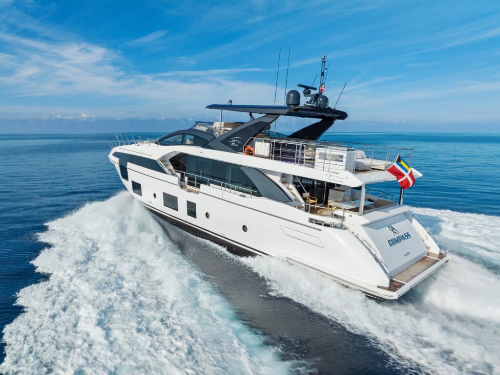 Azimut Grande 27M (88ft) – Luxury Charter with Water Toys photo 7