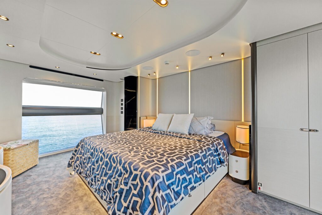 Azimut Grande 27M (88ft) – Luxury Charter with Water Toys photo 34