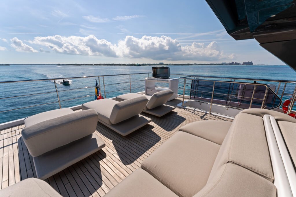 Azimut Grande 27M (88ft) – Luxury Charter with Water Toys photo 38