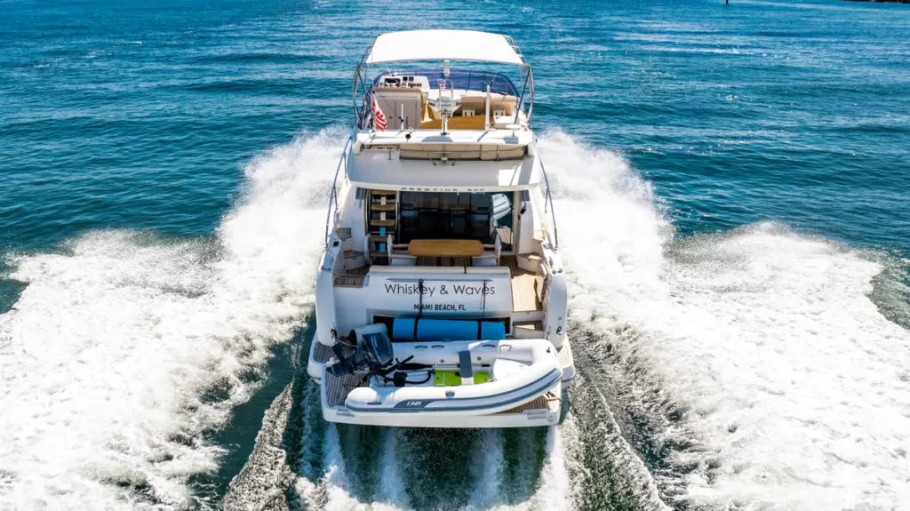 • Prestige 500 Fly – 52ft Luxury Yacht Charter in Miami photo 2