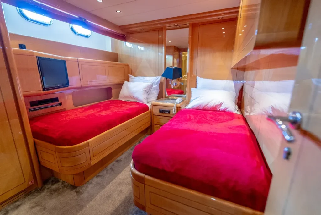 84ft Mangusta – Luxury Open Deck Yacht with Crew photo 8