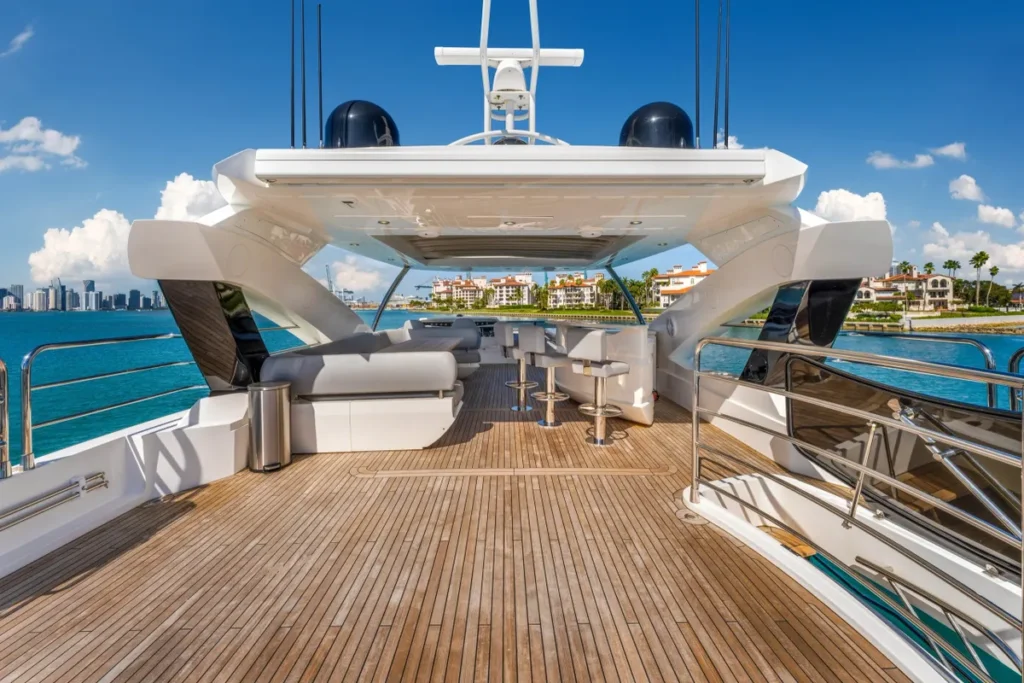 Sunseeker 96 – Luxury Yacht from Miami Beach Marina photo 3