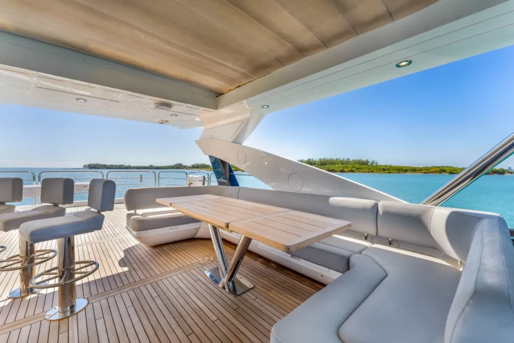 Sunseeker 96 – Luxury Yacht from Miami Beach Marina photo 4