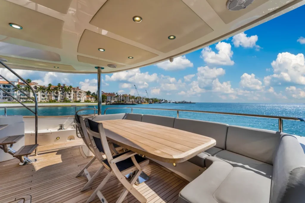 Sunseeker 96 – Luxury Yacht from Miami Beach Marina photo 6