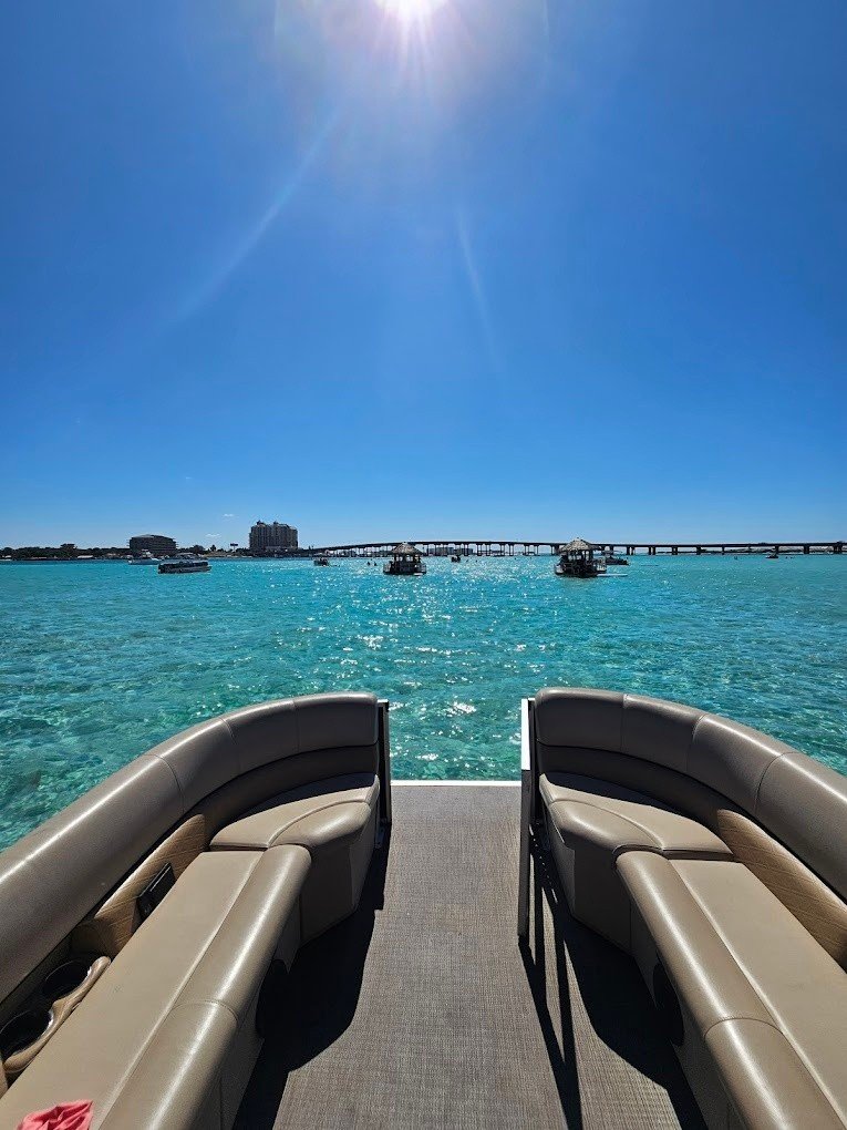 Peaks Pontoons - Crab Island
