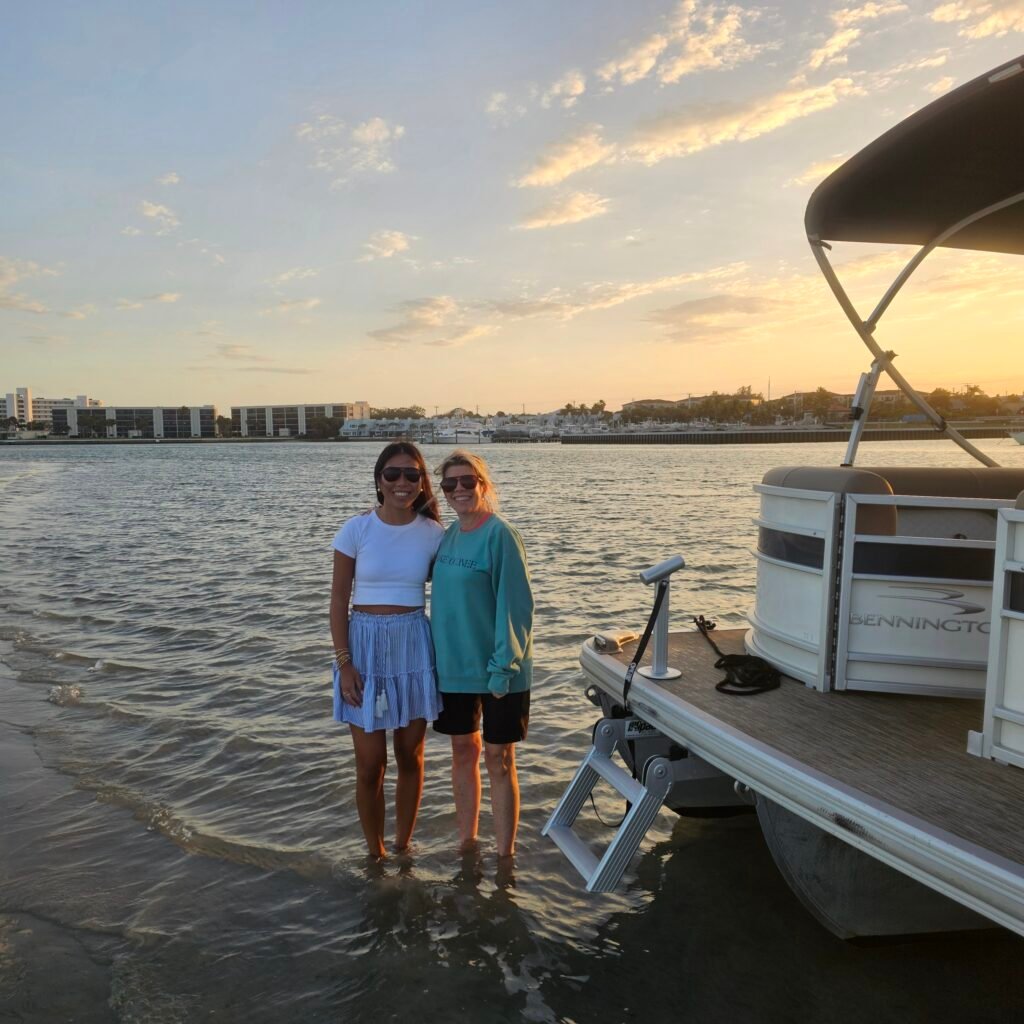 Bennington Tritoon: Explore Jupiter Waterways In Comfort & Style