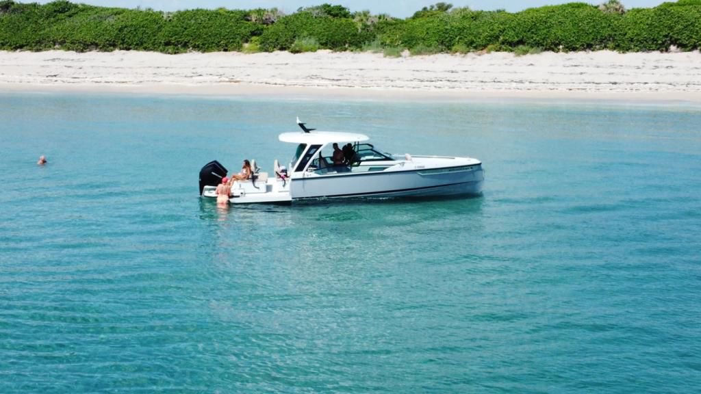 Palm Beach Luxury Yacht Cruises