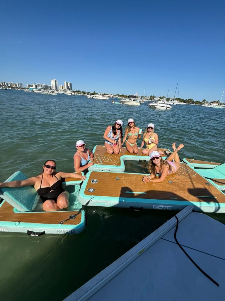 Palm Beach Luxury Yacht Cruises