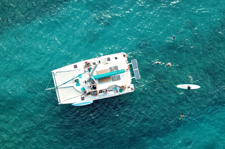 Honolulu 40ft Sailing Catamaran 12 Passengers