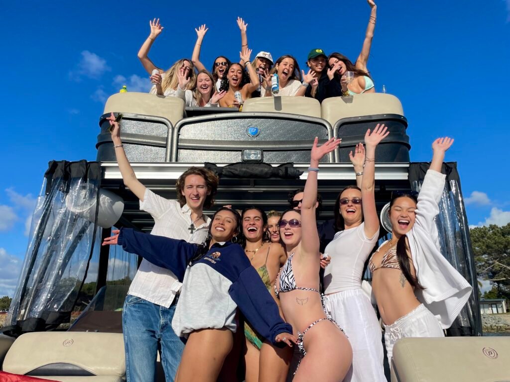 Luxury XL Double Decker Pontoon Party: Captain / Waterslide / Bathroom / Kitchen / BYOB / Water toys / Premium Sound