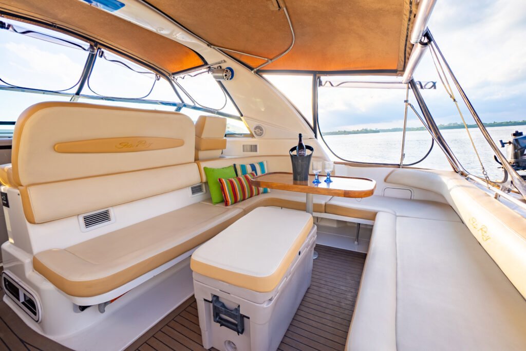 Incredible 44' Sea Ray Sundancer Yacht in Miami Beach!