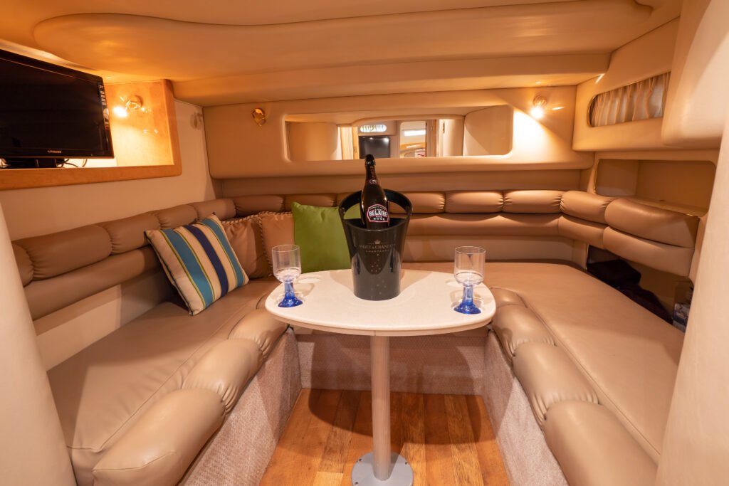 Incredible 44' Sea Ray Sundancer Yacht in Miami Beach!