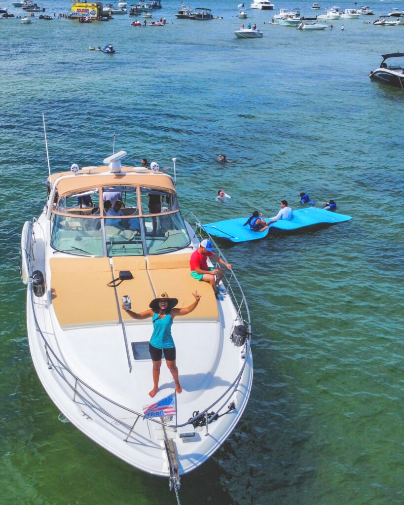 Incredible 44' Sea Ray Sundancer Yacht in Miami Beach!