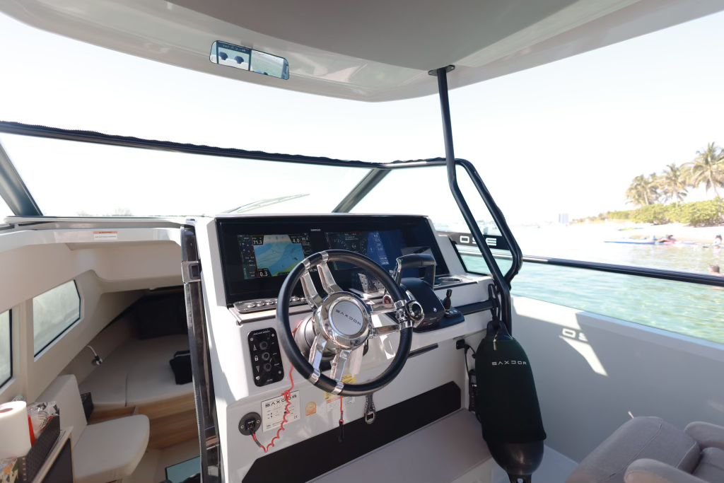 Palm Beach Luxury Yacht Cruises