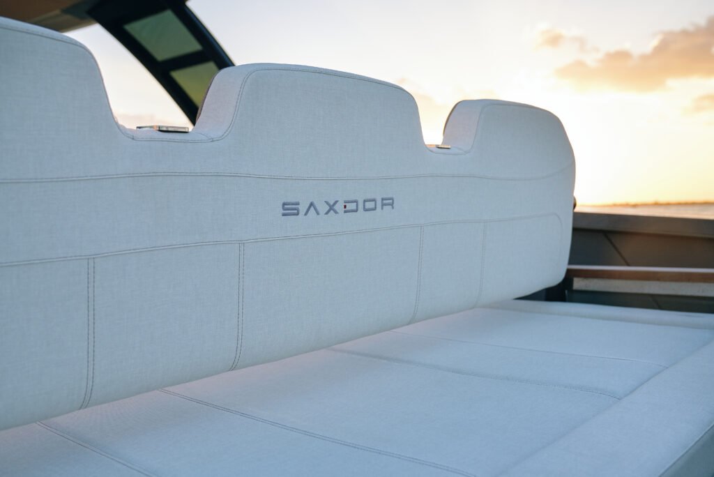 Discover Miami like Never Before | Saxdor 320 | Free Extra Hour