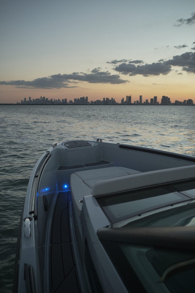 Discover Miami like Never Before | Saxdor 320 | Free Extra Hour