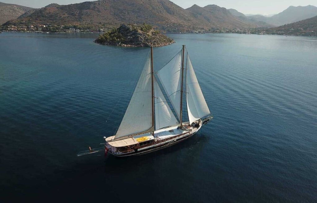 Luxury 26m Gulet – 6 Cabins, 12 Guests – Bodrum, Turkey (Last-Minute 20% Off!)