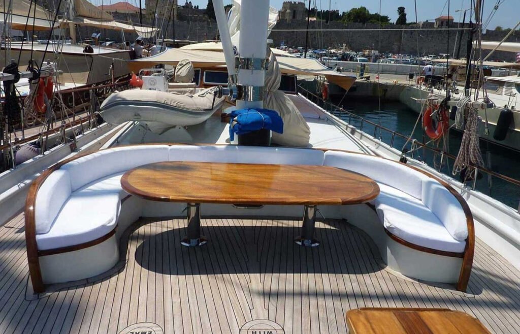 Luxury 26m Gulet – 6 Cabins, 12 Guests – Bodrum, Turkey (Last-Minute 20% Off!)