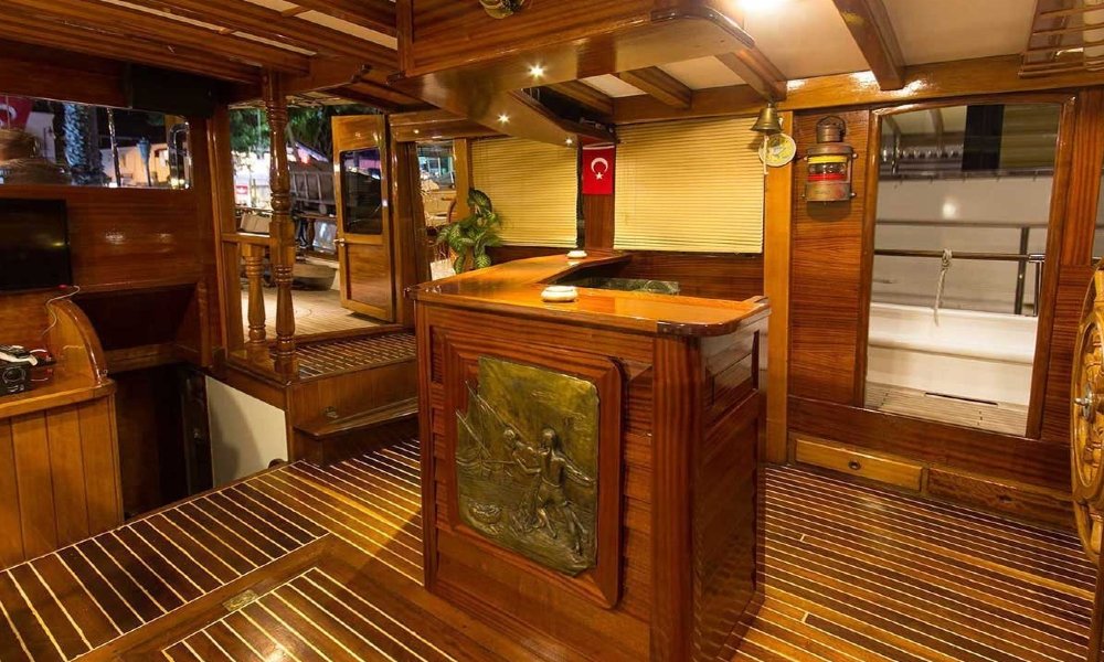 Luxury 26m Gulet 12 pax: Gulf Of Gokova weekly tour- Bodrum, Turkey