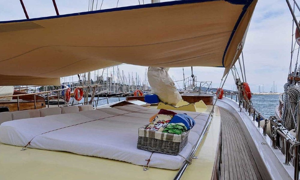 Luxury 26m Gulet 12 pax: Gulf Of Gokova weekly tour- Bodrum, Turkey