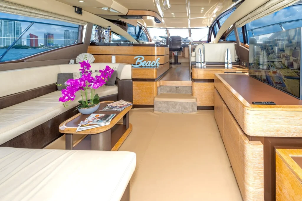 65ft Luxury Azimut available in Miami