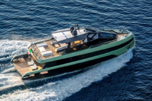 Boat rental: 85ft Wally WHY150 – Charter Experience in Miami
