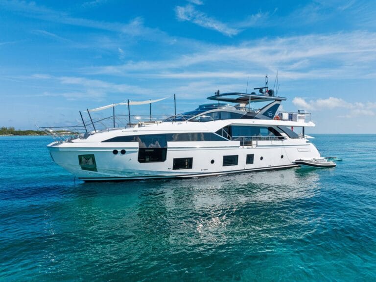 Boat rental: Azimut Grande 27M (88ft) – Luxury Charter with Water Toys